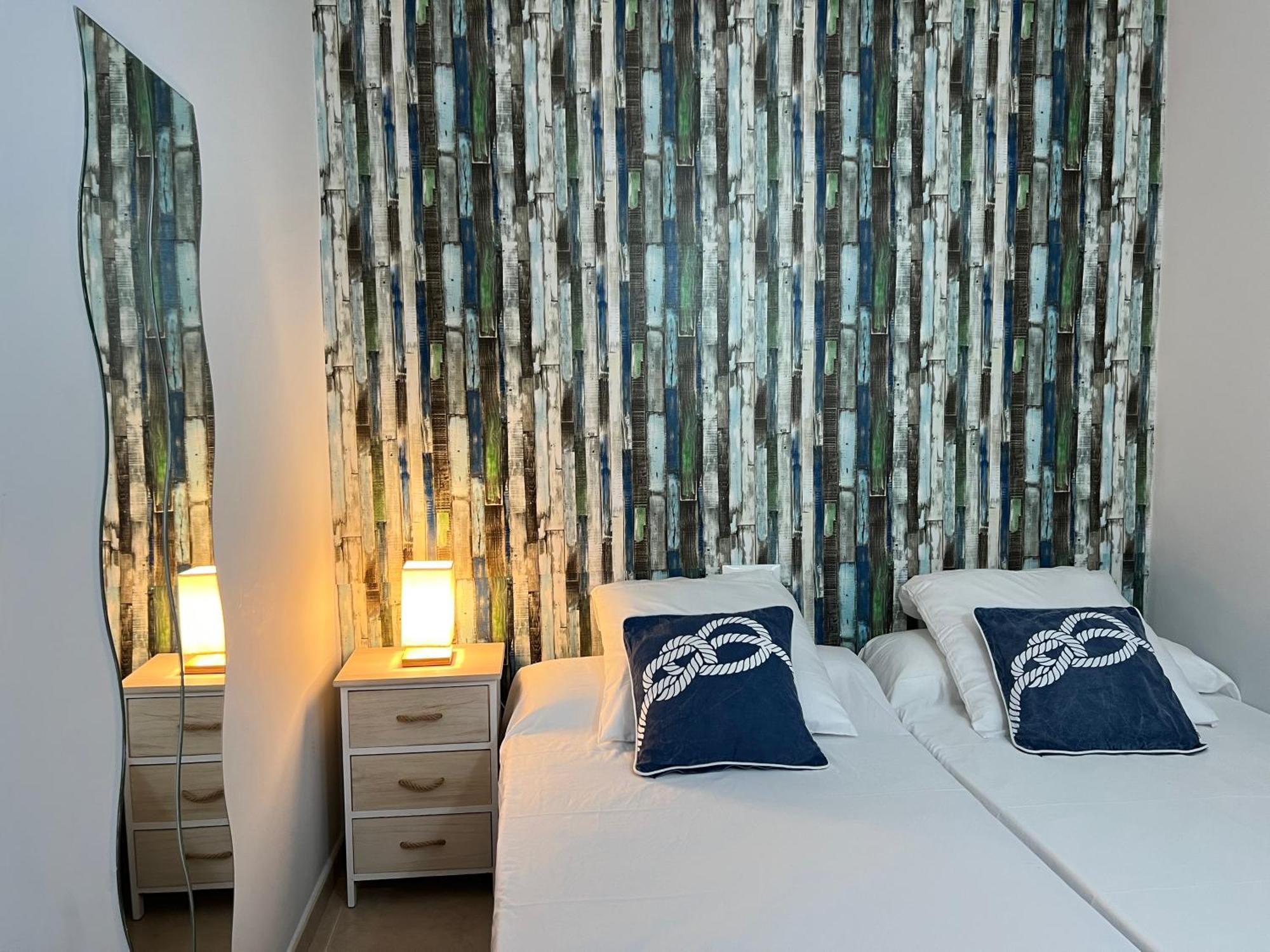 Blau Apartamento Frente A Los Canales Y Las Puestas De Sol De 로지즈 외부 사진